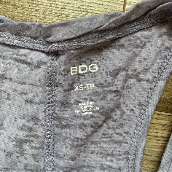 [📣2 for $10📣] Urban Outfitters BDG Lilac Tank Top. Women’s size XS. - Picture 5 of 6